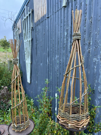 Willow Bird-feeder